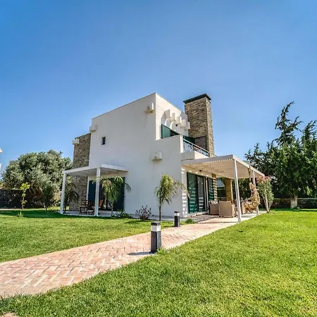 Heliophos Amalthia קיוטארי