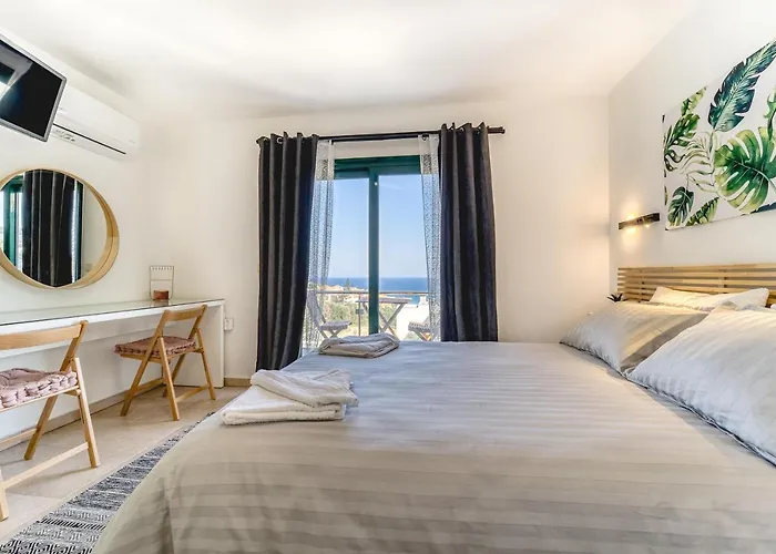 Heliophos Amalthia Vila *