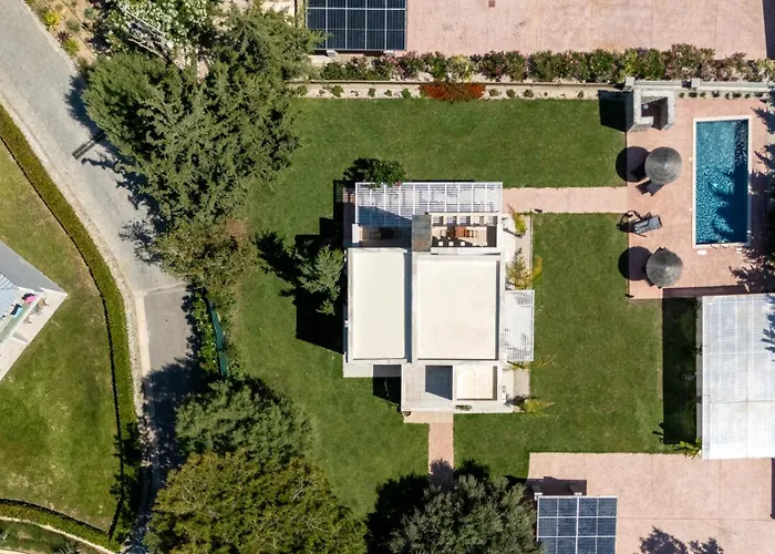 Heliophos Amalthia فيلة كوتاري