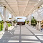 Heliophos Amalthia Villa