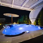Heliophos Amalthia Villa *