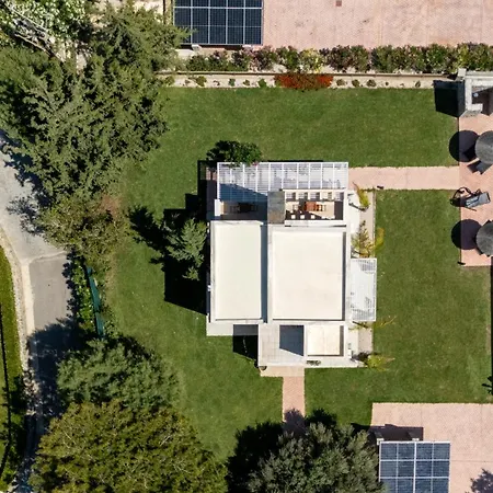 Heliophos Amalthia Vilă Kiotari